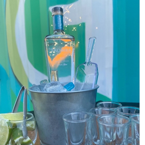 Mini Tromba Bottle Service