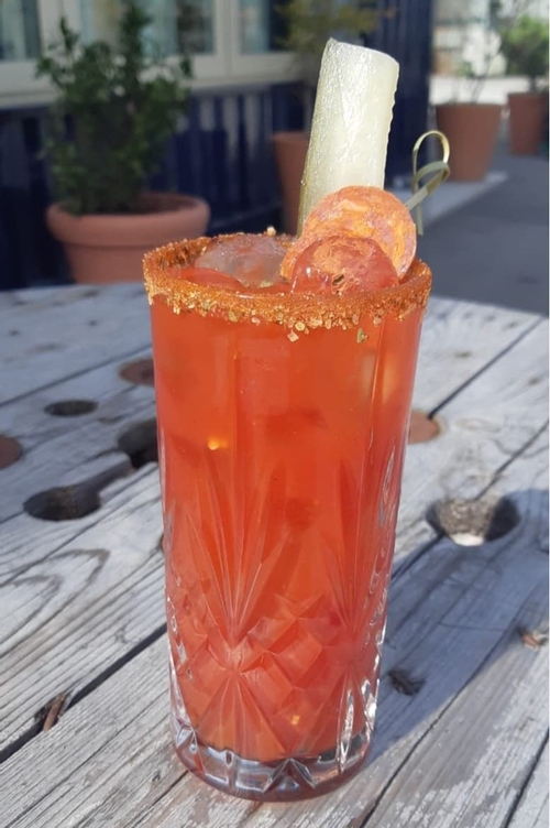 1800 Ojo Rojo